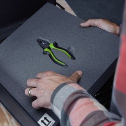 AH Rack "cutt out" Skumindsats 19"/2U