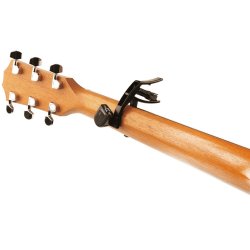 DAddario PW-CT-12 Mikro tuner + PW-CP-10 NS Tri-Action Capo bundle