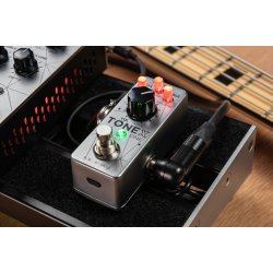 IK Multimedia TONEX ONE Bas Multi-Effekt Pedal
